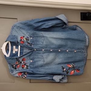 NEW* Vintage America, embroidered button down Cowgirl / country